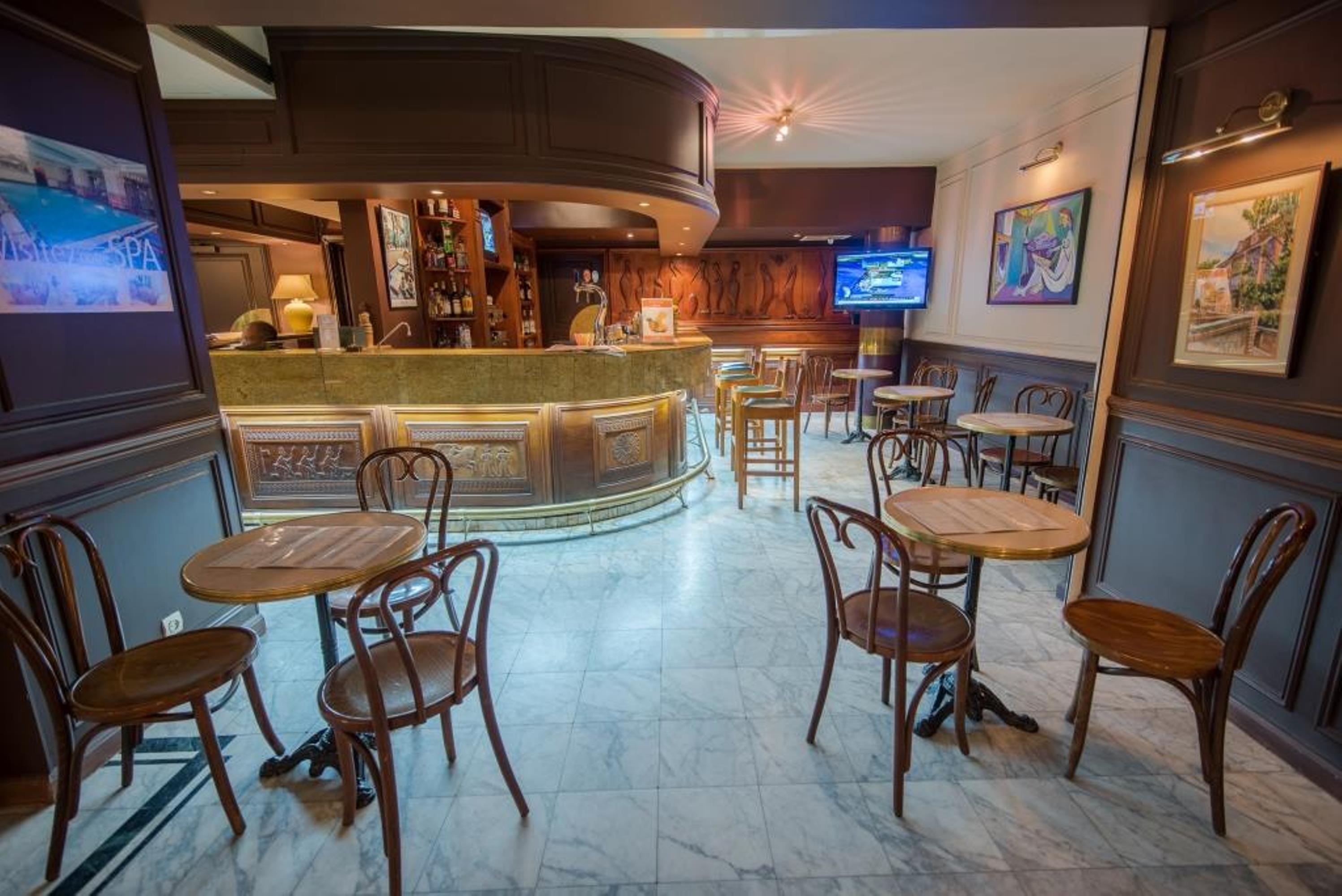 Hotel Colbert - Spa & Casino Антананариву Экстерьер фото