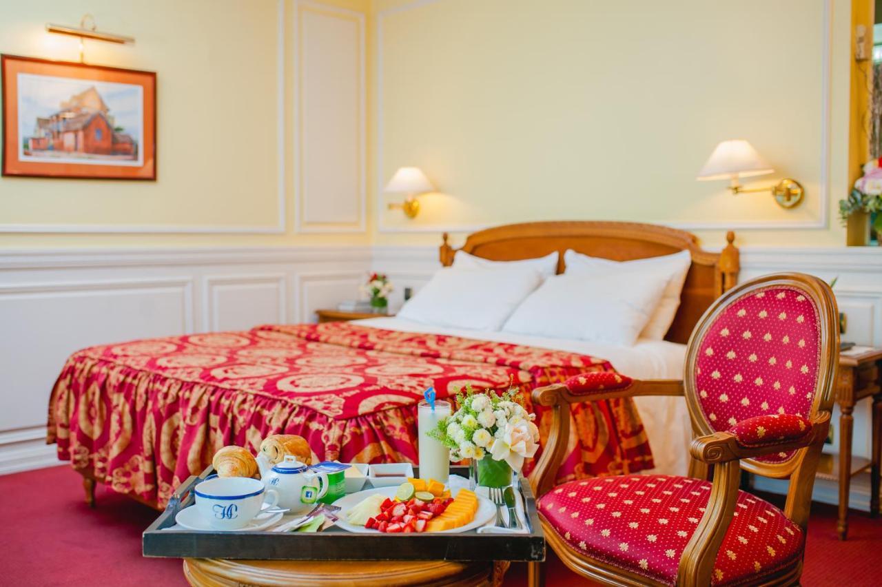 Hotel Colbert - Spa & Casino Антананариву Экстерьер фото